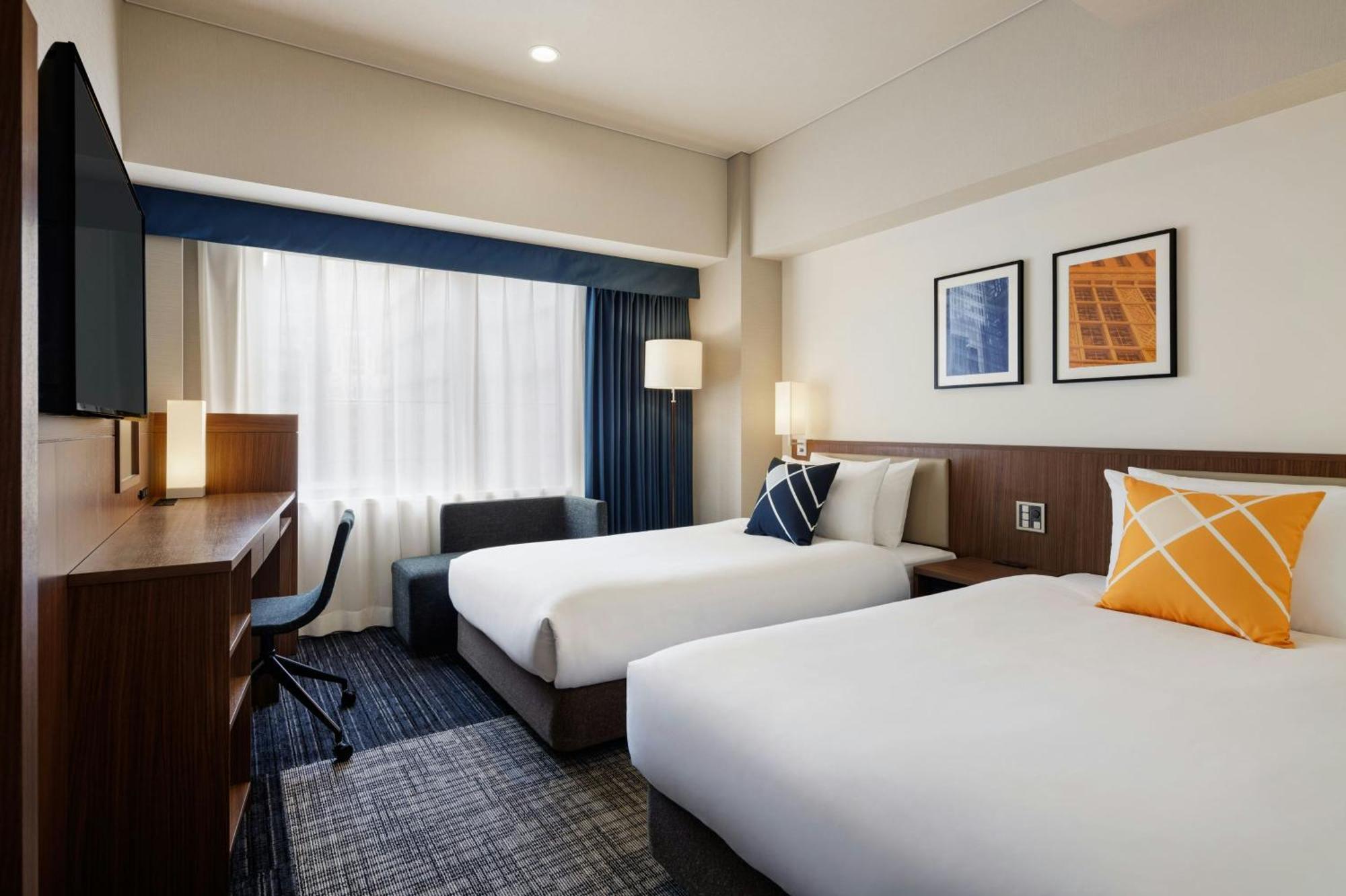 ホテルユニゾ大阪心斎橋 3*